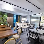 Diora\'S Hotel And Apartments