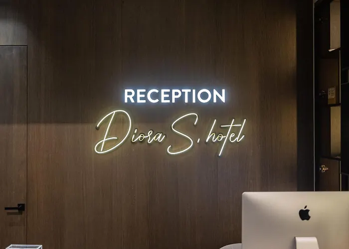 Diora\'S Hotel And Apartments