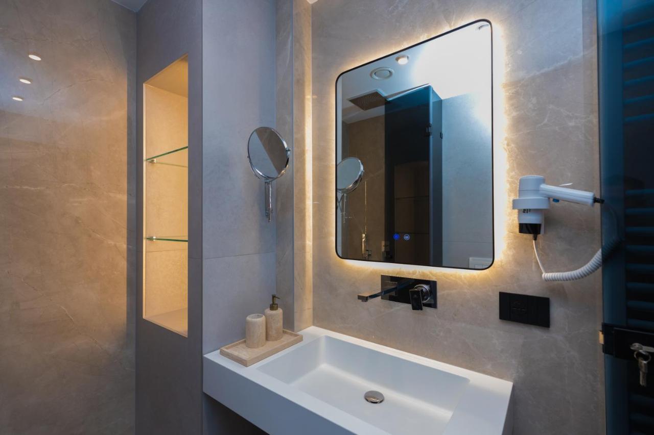 Hotell Diora's And Vlorë