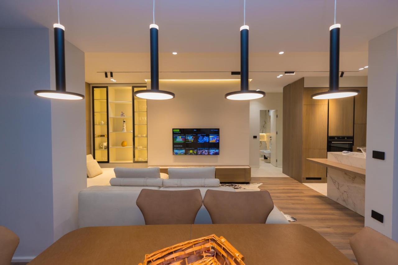 Hotell Diora's And 5*